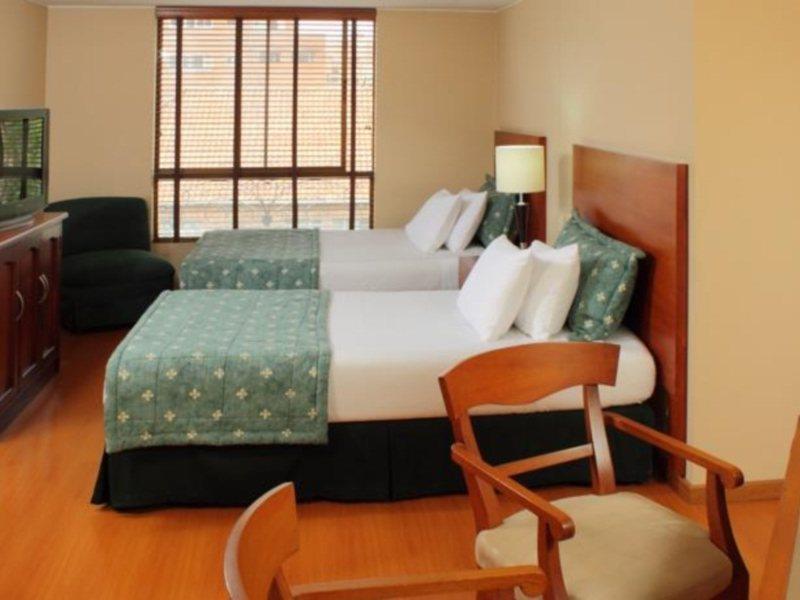 בוגוטה Hotel Estelar Suites Jones מראה חיצוני תמונה
