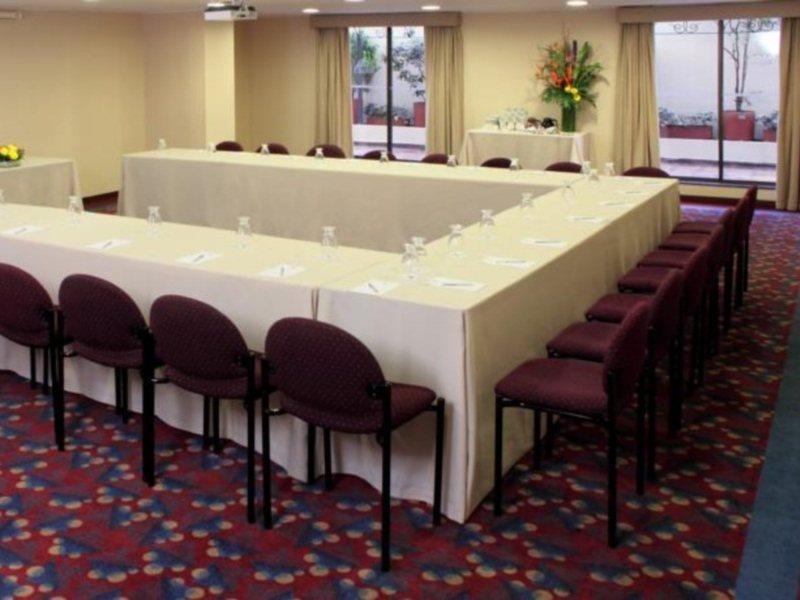 בוגוטה Hotel Estelar Suites Jones מראה חיצוני תמונה